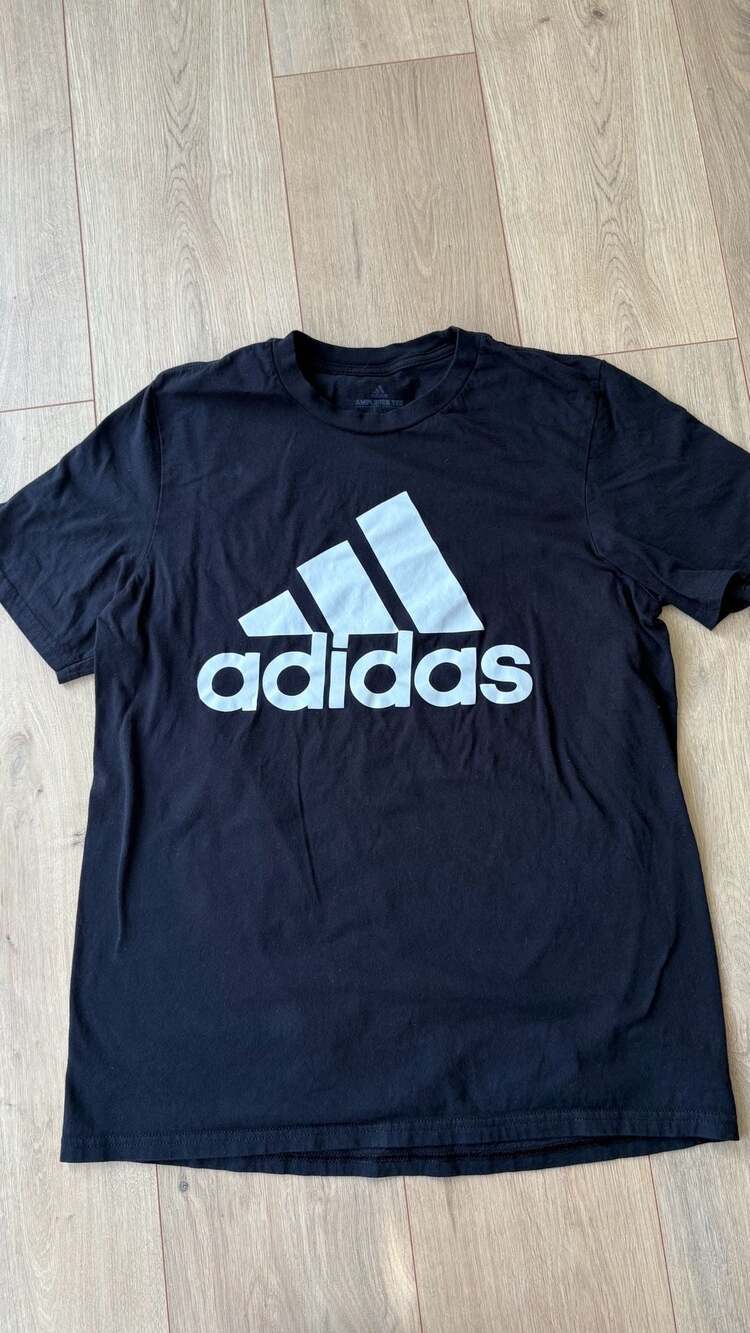Adidas Amplifier Tee Size L Black Logo T-Shirt